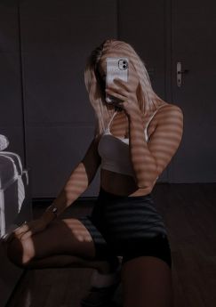 Escort Chernivtsi : Elena – photo 1