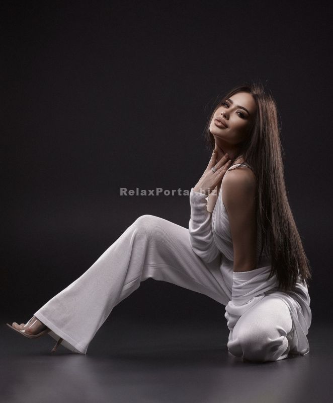 Kyiv Escorts : Kamila – photo 2