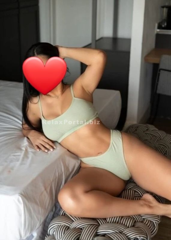 Chernivtsi Escorts : Lina – photo 3