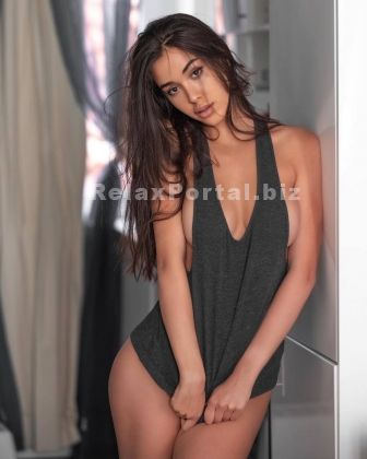 Kyiv Escorts : Zina – photo 1