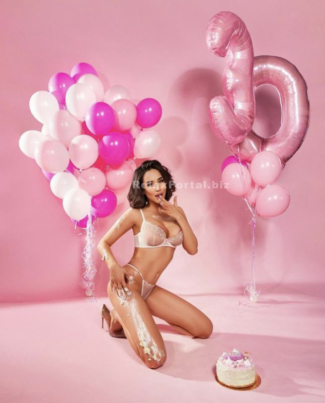 Kyiv Escorts : Alesya – photo 3