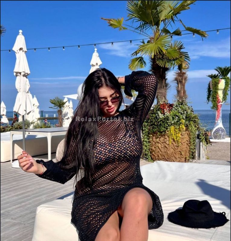 Chernivtsi Escorts : Mishel – photo 1