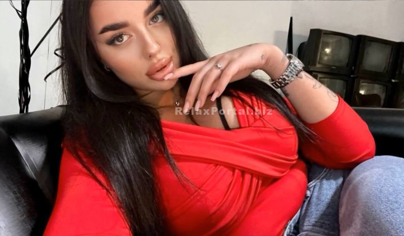 Chernivtsi Escorts : Mishel – photo 3