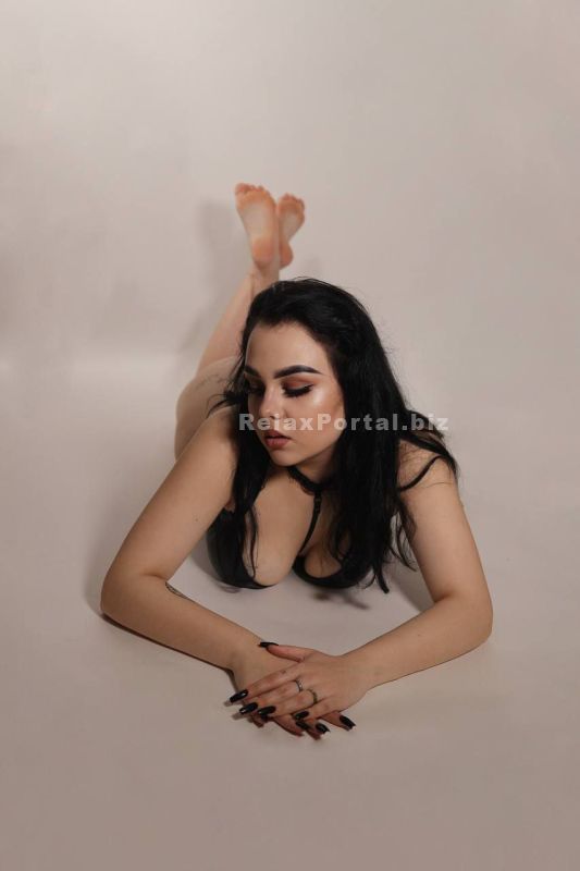 Kyiv Escorts : Stella – photo 2