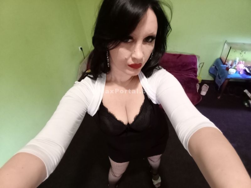 Kyiv Escorts : Valentina – photo 2