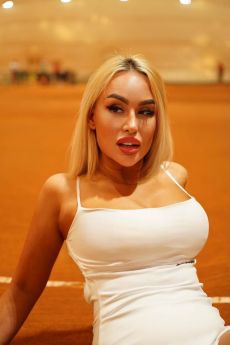 Escort Kyiv : Yulya – photo 4