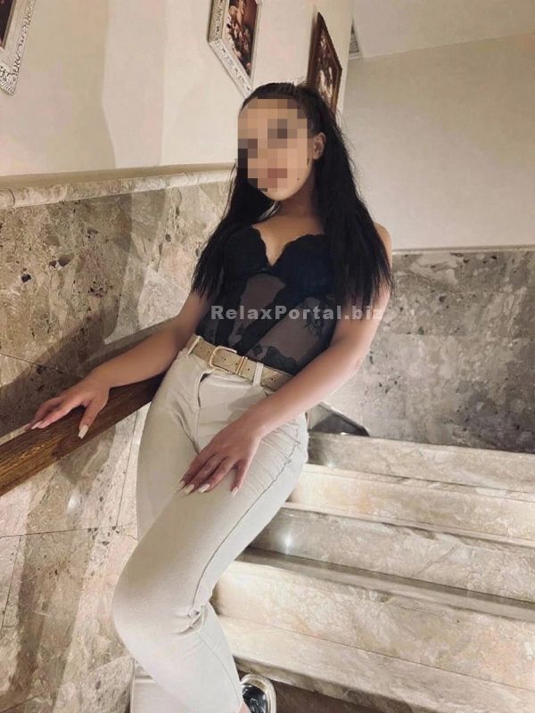 Kyiv Escorts : Kamilla – photo 3