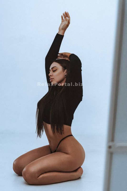 Ivano-Frankivsk Escorts : Mishel – photo 2