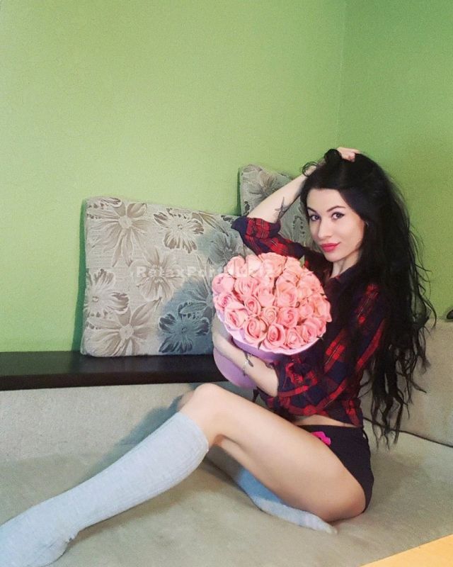 Uzhhorod Escorts : Katya – photo 3