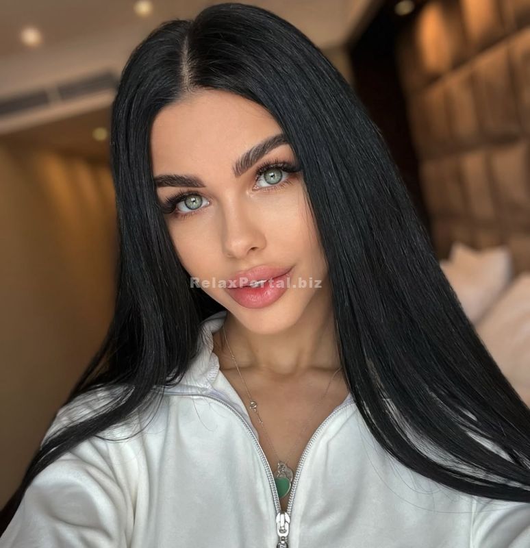 Vinnytsia Escorts : Vika – photo 2