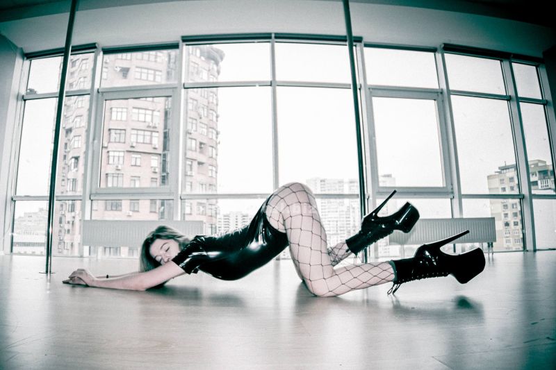 Kyiv Escorts : Ameliya – photo 2