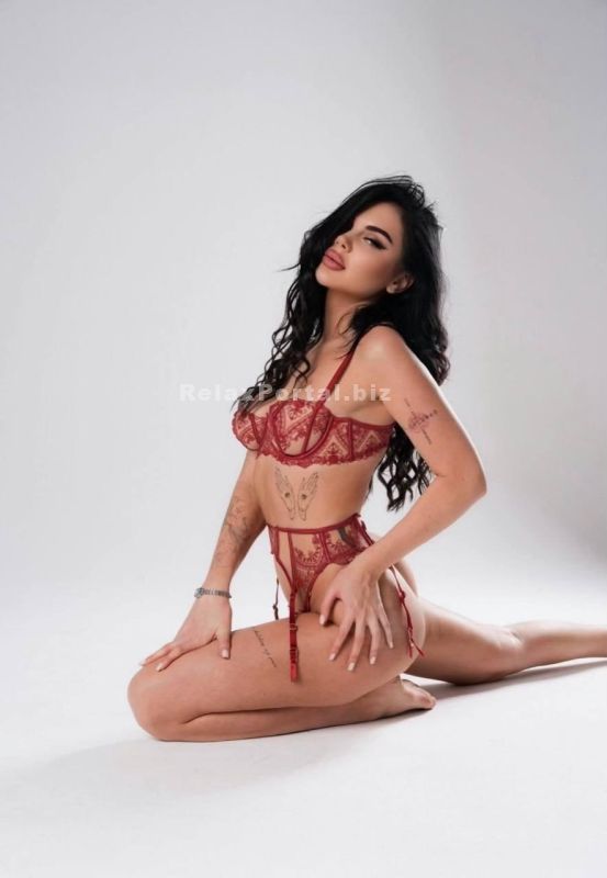 Chernivtsi Escorts : Milena – photo 2