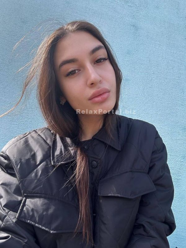 Lviv Escorts : Karina – photo 3