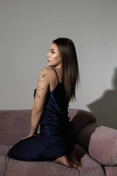 Escort : Klara – photo 2